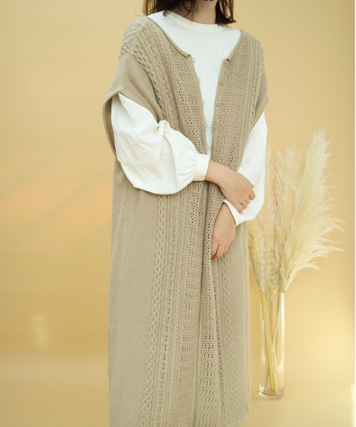 slowmelly（スローメリー）の「3way ニットジレワンピース（ワンピース・レディース・ライトベージュ/キャメル・FREE）」の2枚目の写真