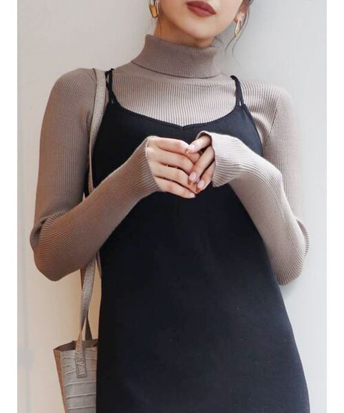 MURUA(ムルーア)の「ルーズネックミニマルタートル(ニット/セーター・レディース・ブラック/グリーン/アイボリー/モカ・FREE)」の1枚目の写真