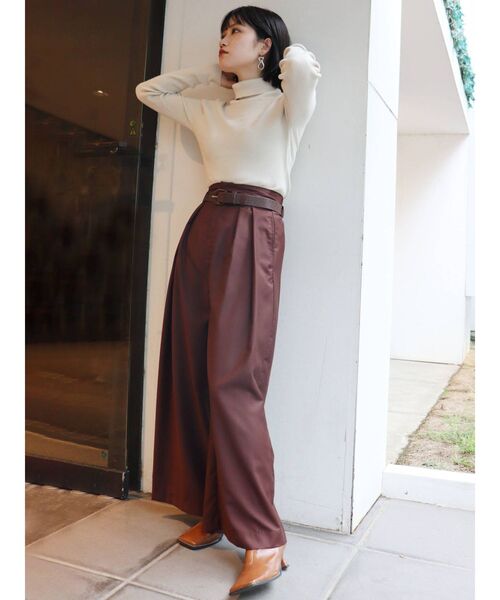 MURUA(ムルーア)の「ルーズネックミニマルタートル(ニット/セーター・レディース・ブラック/グリーン/アイボリー/モカ・FREE)」の12枚目の写真