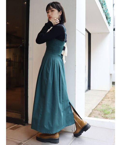 MURUA(ムルーア)の「ルーズネックミニマルタートル(ニット/セーター・レディース・ブラック/グリーン/アイボリー/モカ・FREE)」の17枚目の写真