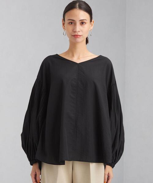 green label relaxing(グリーンレーベルリラクシング)の「プリーツ スリーブ Vネック ブラウス(シャツ/ブラウス・レディース・ブラック/オフホワイト/ライラック・FREE)」の7枚目の写真