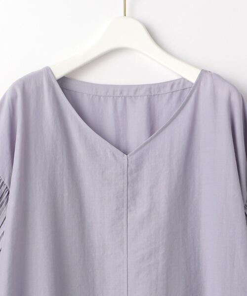 green label relaxing(グリーンレーベルリラクシング)の「プリーツ スリーブ Vネック ブラウス(シャツ/ブラウス・レディース・ブラック/オフホワイト/ライラック・FREE)」の12枚目の写真