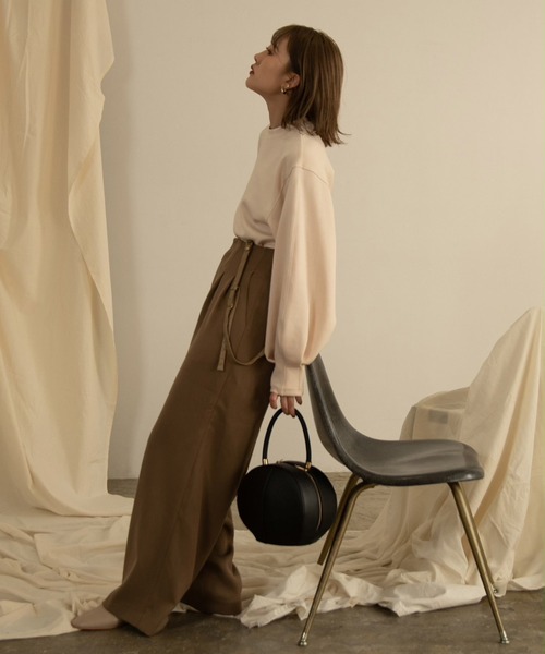 Amiur(エミレ)の「chewy knit tops(ニット/セーター・レディース・ベージュ/ネイビー/レッド/アイボリー・FREE)」の17枚目の写真