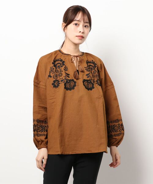 チャイハネ（チャイハネ）の「【チャイハネ】yul ハンガリー刺繍風トップス（シャツ/ブラウス・レディース・ホワイト/ブラウン/ブルー・FREE）」の20枚目の写真