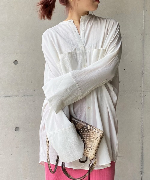 DouDou（ドゥドゥ）の「ワイドチュニックシャツ（シャツ/ブラウス・レディース・ブラック/オフホワイト/ピンク・FREE）」の2枚目の写真