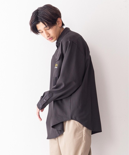 VISION STREET WEAR(ヴィジョンストリートウェア)の「【VISION STREET WEAR/ビジョンストリートウェア】恐竜バック刺繍ルーズワークシャツ(シャツ/ブラウス・メンズ・チャコールグレー/ネイビー/アイボリー・LARGE/X-LARGE/MEDIUM)」の8枚目の写真