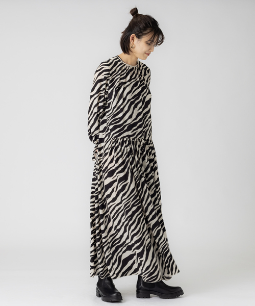 Rouge vif（ルージュヴィフ）の「ゼブラプリントワンピース（ワンピース・レディース・ブラック系その他・フリー）」の12枚目の写真