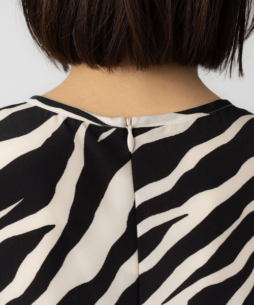 Rouge vif（ルージュヴィフ）の「ゼブラプリントワンピース（ワンピース・レディース・ブラック系その他・フリー）」の9枚目の写真
