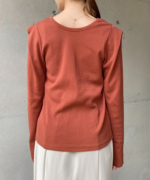 CAPRICIEUX LE'MAGE（カプリシューレマージュ）の「肩タックリブロンT（Tシャツ/カットソー・レディース・チャコールグレー/ブラック/ブラウン/アイボリー・FREE）」の15枚目の写真