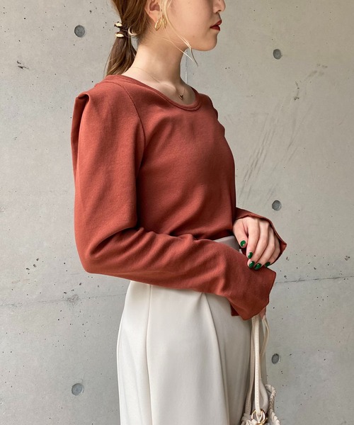 CAPRICIEUX LE'MAGE（カプリシューレマージュ）の「肩タックリブロンT（Tシャツ/カットソー・レディース・チャコールグレー/ブラック/ブラウン/アイボリー・FREE）」の12枚目の写真