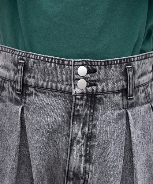 PairPair（ペアペア）の「ケミカルルーズデニム(ユニセックス)（デニムパンツ・レディース・ブラック/サックスブルー・MEDIUM/LARGE）」の10枚目の写真