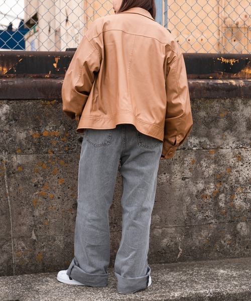 kutir（クティール）の「合成皮革ジャケット（テーラードジャケット・レディース・ブラック/キャメル・FREE）」の11枚目の写真