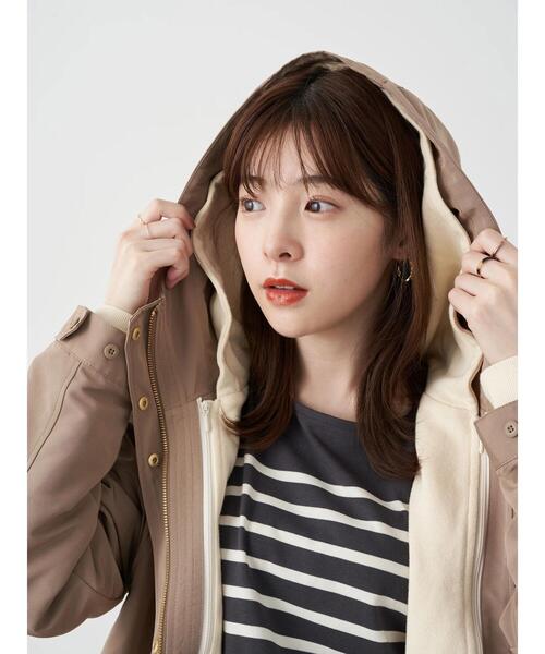 earth music&ecology(アースミュージックアンドエコロジー)の「3wayマウンテンパーカー(スウェット) *(マウンテンパーカー・レディース・ベージュ/ブラック・L/M)」の4枚目の写真