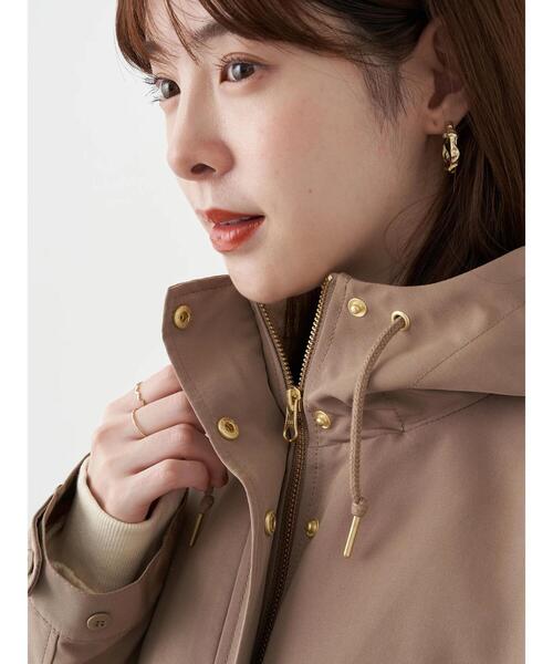 earth music&ecology(アースミュージックアンドエコロジー)の「3wayマウンテンパーカー(スウェット) *(マウンテンパーカー・レディース・ベージュ/ブラック・L/M)」の14枚目の写真