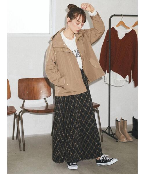 earth music&ecology(アースミュージックアンドエコロジー)の「3wayマウンテンパーカー(スウェット) *(マウンテンパーカー・レディース・ベージュ/ブラック・L/M)」の9枚目の写真