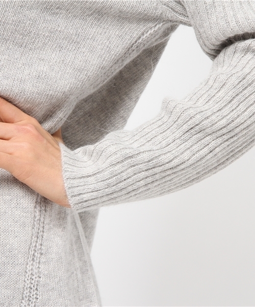 DISCOAT（ディスコート）の「【Discoat】アンゴラ混袖リブVネックプルオーバー（ニット/セーター・レディース・オフホワイト/グレー/ネイビー・ﾌﾘ-）」の9枚目の写真
