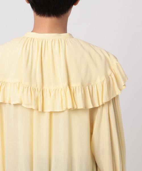 ETRE TOKYO（エトレトウキョウ）の「フレアネックフリルブラウス（シャツ/ブラウス・レディース・ホワイト/イエロー・FREE）」の17枚目の写真