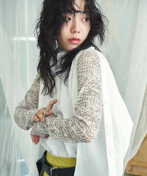 VACANCY(ヴァカンシー)の「マルチウェイショルダーカラーシャツ(シャツ/ブラウス・レディース・ホワイト/グリーン/ピンク・FREE)」の8枚目の写真