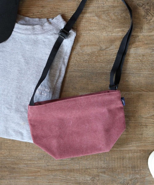  MAKE UP（メイクアップ）の「MAKE UP　アースカラー帆布 舟形ミニショルダーバッグL（ショルダーバッグ・メンズ・ネイビー/ブラウン/オフホワイト/カーキ/ダークグレー/マスタード/ワイン・FREE）」の7枚目の写真