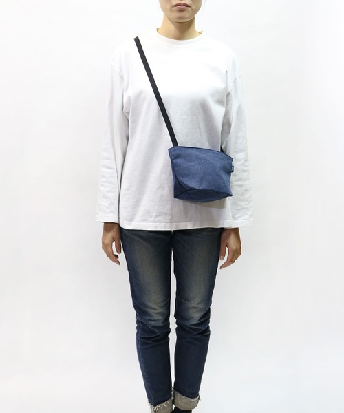  MAKE UP（メイクアップ）の「MAKE UP　アースカラー帆布 舟形ミニショルダーバッグL（ショルダーバッグ・メンズ・ネイビー/ブラウン/オフホワイト/カーキ/ダークグレー/マスタード/ワイン・FREE）」の10枚目の写真