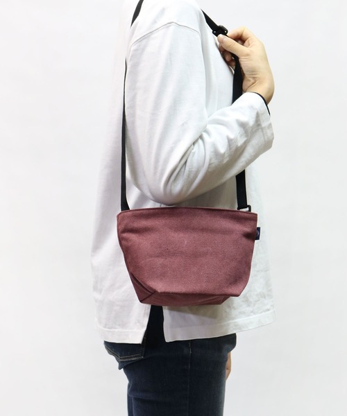 MAKE UP（メイクアップ）の「MAKE UP　アースカラー帆布 舟形ミニショルダーバッグL（ショルダーバッグ・メンズ・ネイビー/ブラウン/オフホワイト/カーキ/ダークグレー/マスタード/ワイン・FREE）」の11枚目の写真