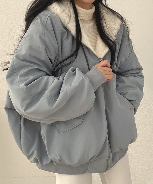 Doula Doula（ドゥーラドゥーラ）の「ファーリバーシブルブルゾン（ブルゾン・レディース・ブラック/ベージュ/ブルー・FREE）」の6枚目の写真