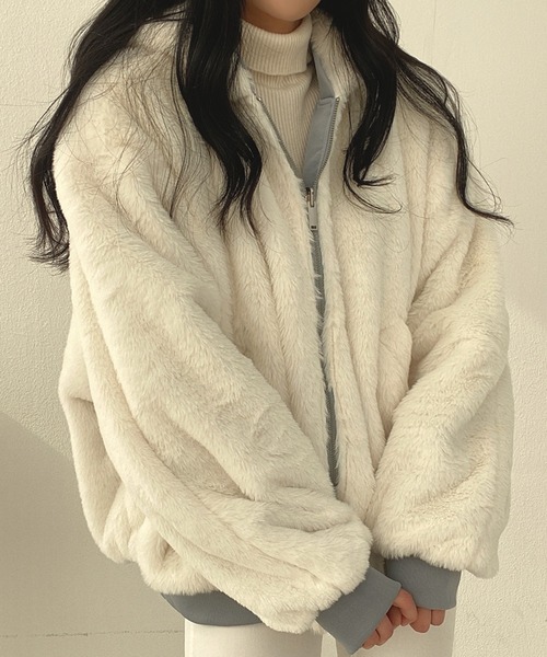 Doula Doula（ドゥーラドゥーラ）の「ファーリバーシブルブルゾン（ブルゾン・レディース・ブラック/ベージュ/ブルー・FREE）」の20枚目の写真