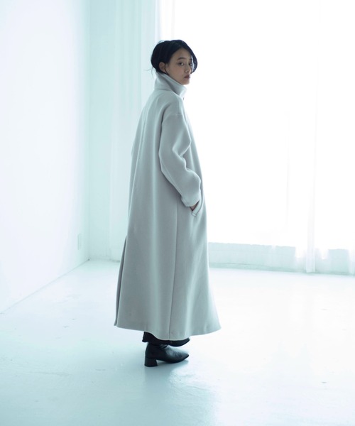 ONEME（ワンム）の「【 ONEME 】 スタンドカラーロングコート（その他アウター・レディース・グレイッシュベージュ・FREE）」の5枚目の写真