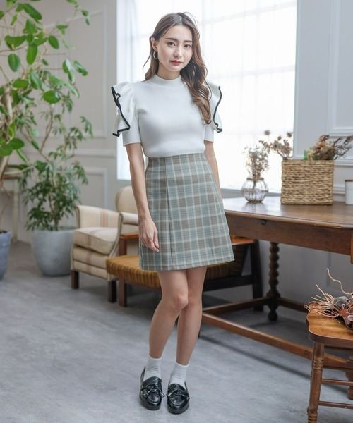 clear（クリア）の「オープンショルダーフリルニットトップス（ニット/セーター・レディース・ブラック/オフホワイト/ラベンダー・F）」の19枚目の写真