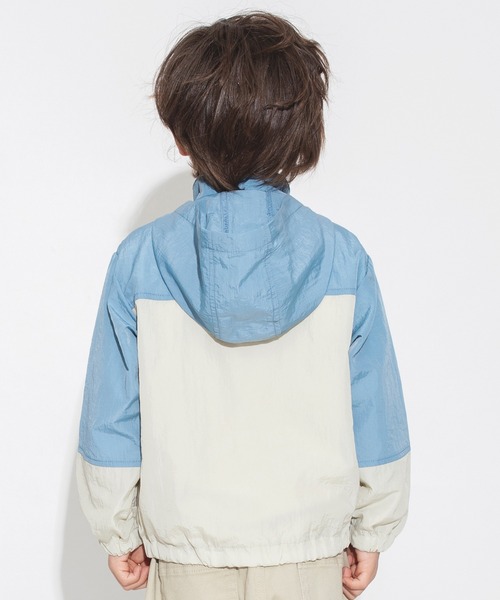 BRANSHES(ブランシェス)の「【撥水加工・フード収納可】ウインドブレーカー(ナイロンジャケット・キッズ・ベージュ/キャメル・90cm/100cm/110cm/120cm/130cm/140cm/150cm)」の20枚目の写真