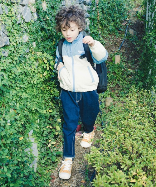 BRANSHES(ブランシェス)の「【撥水加工・フード収納可】ウインドブレーカー(ナイロンジャケット・キッズ・ベージュ/キャメル・90cm/100cm/110cm/120cm/130cm/140cm/150cm)」の11枚目の写真