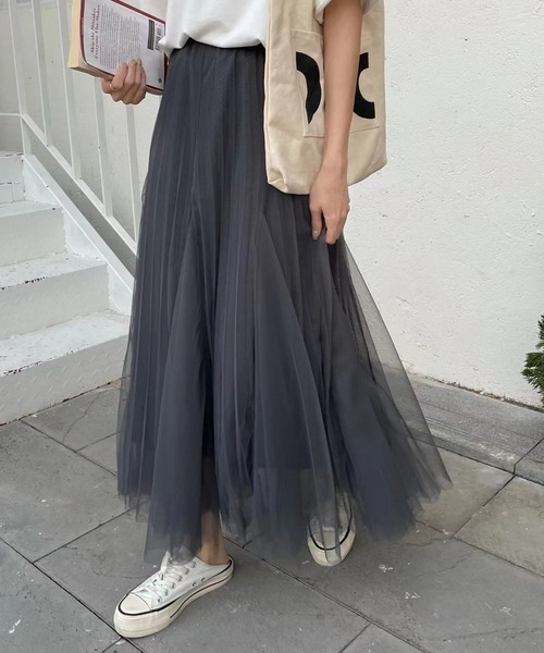 emi+（エミプラス）の「タック切り替えボリュームプリーツチュールスカート（スカート・レディース・グレー/ライトグリーン/ピンクベージュ/ブラック・FREE）」の3枚目の写真