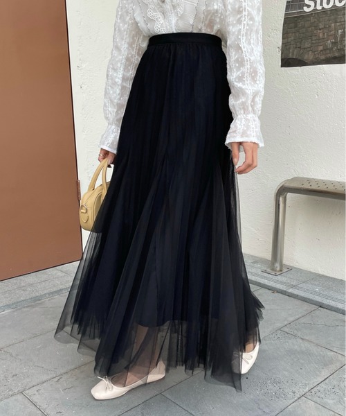 emi+（エミプラス）の「タック切り替えボリュームプリーツチュールスカート（スカート・レディース・グレー/ライトグリーン/ピンクベージュ/ブラック・FREE）」の2枚目の写真