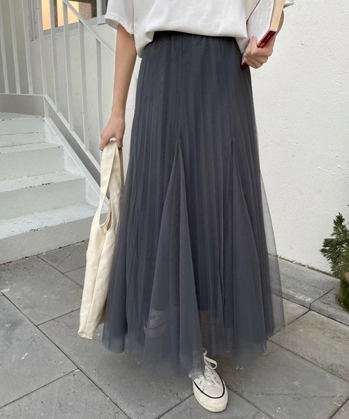 emi+（エミプラス）の「タック切り替えボリュームプリーツチュールスカート（スカート・レディース・グレー/ライトグリーン/ピンクベージュ/ブラック・FREE）」の17枚目の写真