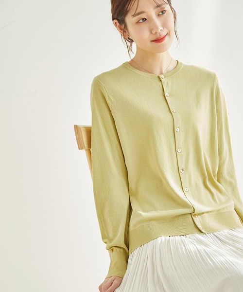 ROPE' PICNIC(ロペピクニック)の「【WEB限定カラー:ネイビー】UVカット&洗濯機OK/クルーネックカーディガン(カーディガン/ボレロ・レディース・ライトグレー/ブラック/パープル/ネイビー/ピンク/マスタード/ダークブラウン/ライトグリーン・40/38)」の13枚目の写真