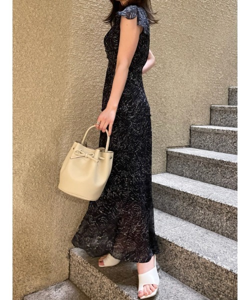 シフォンプリーツプリントワンピース