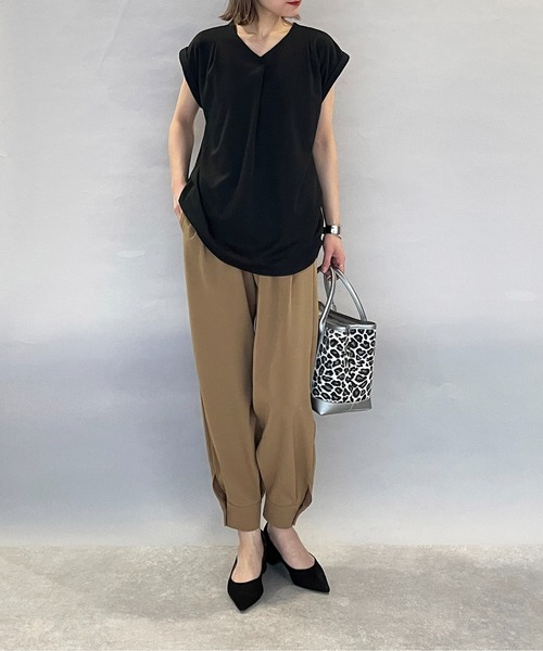 PICCIN（ピッチン）の「バックプリーツカットプルオーバー（Tシャツ/カットソー・レディース・ブラック/オフホワイト・M/L）」の19枚目の写真