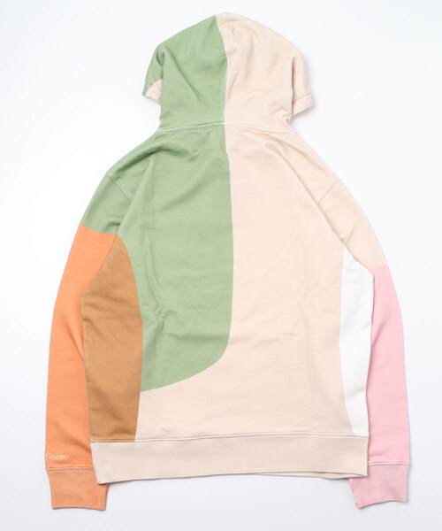 Maison Kitsune（メゾンキツネ）の「ALL-OVER PASTEL COMPOSITION