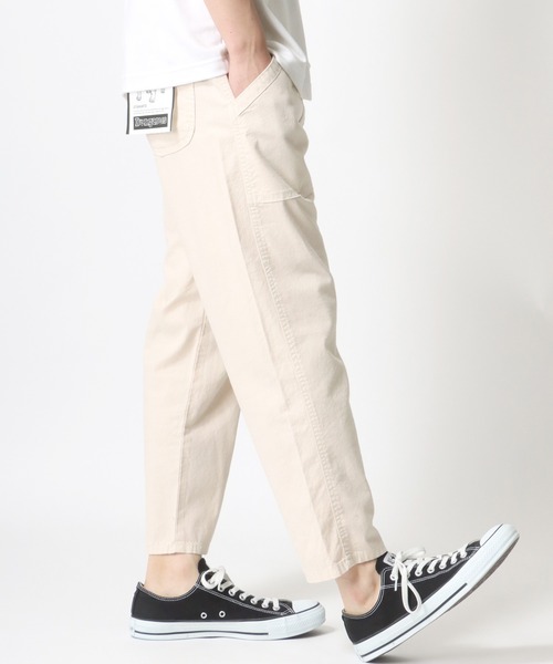 Lee(リー)の「Lee/リー DUNGAREES BAKER EASY CROP PANTS/クロップド ベイカーパンツ/カラーパンツ/イージーパンツ/ルーズテーパードパンツ(デニムパンツ・メンズ・ベージュ/インディゴブルー/オリーブ/ライトインディゴブルー/ブラック/アイボリー/ブラウン/ワンウォッシュ/ストライプ・XL/S/L/M)」の13枚目の写真