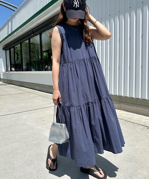 ノースリーブティーアードワンピース