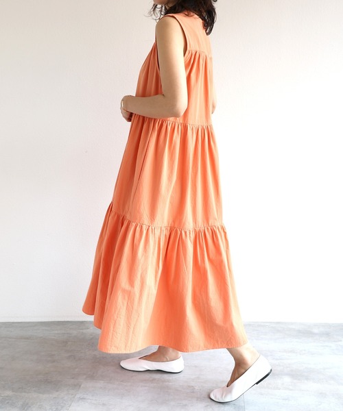 ノースリーブティーアードワンピース