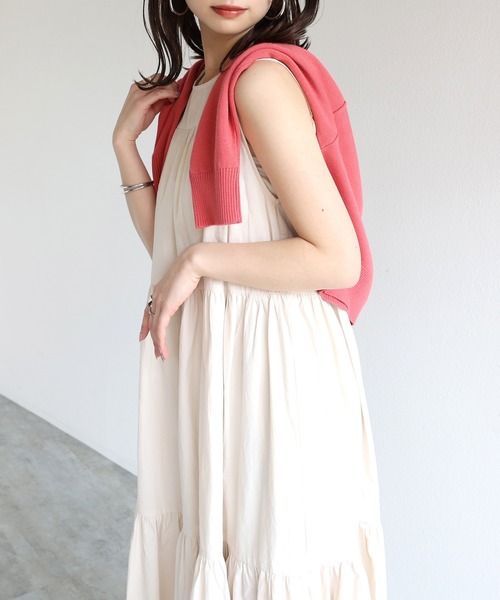 ノースリーブティーアードワンピース