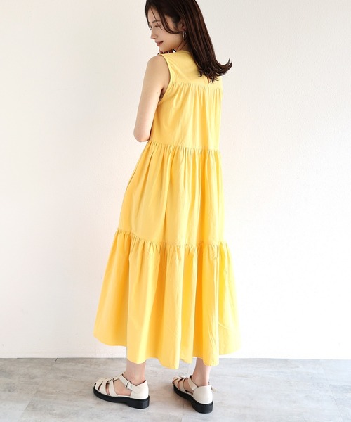 ノースリーブティーアードワンピース