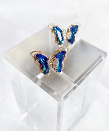 バンピ/バタフライビジューピアス