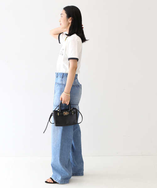 journal standard L'essage(ジャーナルスタンダードレサージュ)の「プリントトリムTシャツ(Tシャツ/カットソー・レディース・ブラック/ブルー・FREE)」の4枚目の写真