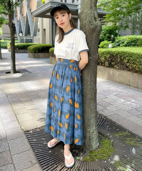 journal standard L'essage(ジャーナルスタンダードレサージュ)の「プリントトリムTシャツ(Tシャツ/カットソー・レディース・ブラック/ブルー・FREE)」の10枚目の写真
