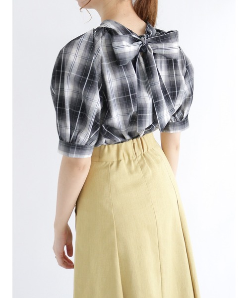 Te chichi（テチチ）の「【貴島明日香コラボ】バックリボンブラウス（シャツ/ブラウス・レディース・ブラック/ネイビー/ブルー・ﾌﾘ-）」の15枚目の写真