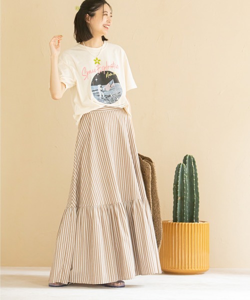 U by SPICK&SPAN(ユーバイスピックアンドスパン)の「ボリュームティアードストライプスカート(スカート・レディース・ベージュ/ブラウン・38/36)」の18枚目の写真