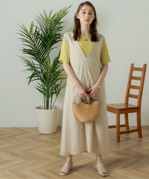 ANGIE（アンジー）の「リネンタッチVネックワンピース（ワンピース・レディース・ブラック/アイボリー・FREE）」の11枚目の写真