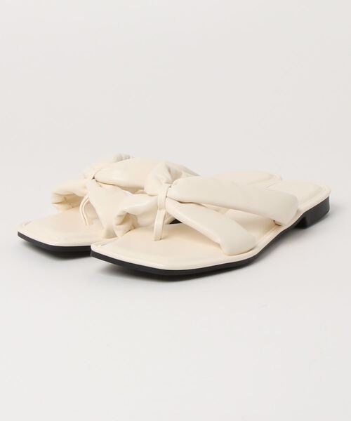 ap retro（アプレトロ）の「スクエアクッションサンダル（サンダル・レディース・ブラック/ホワイト・MEDIUM/LARGE）」の7枚目の写真